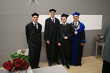 #187. Studenci - Absolwenci Wydziału Informatyki - 2017
